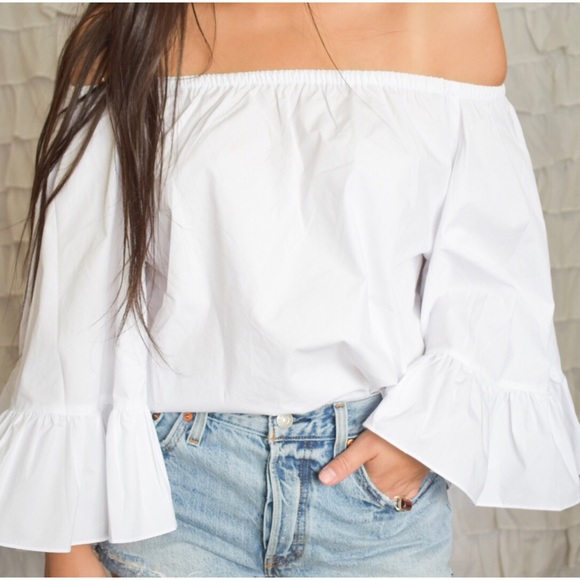Bohemian Oversized Ruffle Off the Shoulder Top - Picture 2 of 4